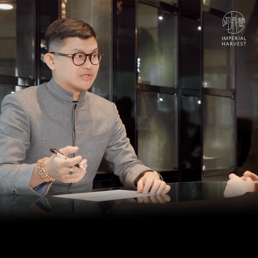 Blog 04.10 Imperial Harvest Fine Jadeite Guan Gong Business God of Wealth MD Consultation