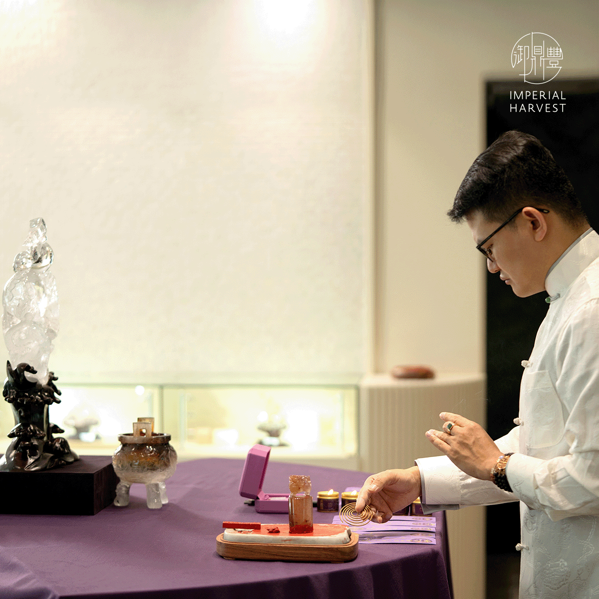 Blog 10.03 Grand Master David Gohs Feng Shan Ritual MD in Blessing Ritual 2